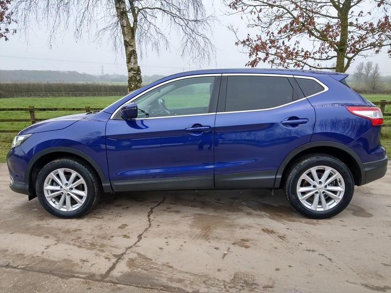 Used Nissan Qashqai Acenta 2016 Blue SUV