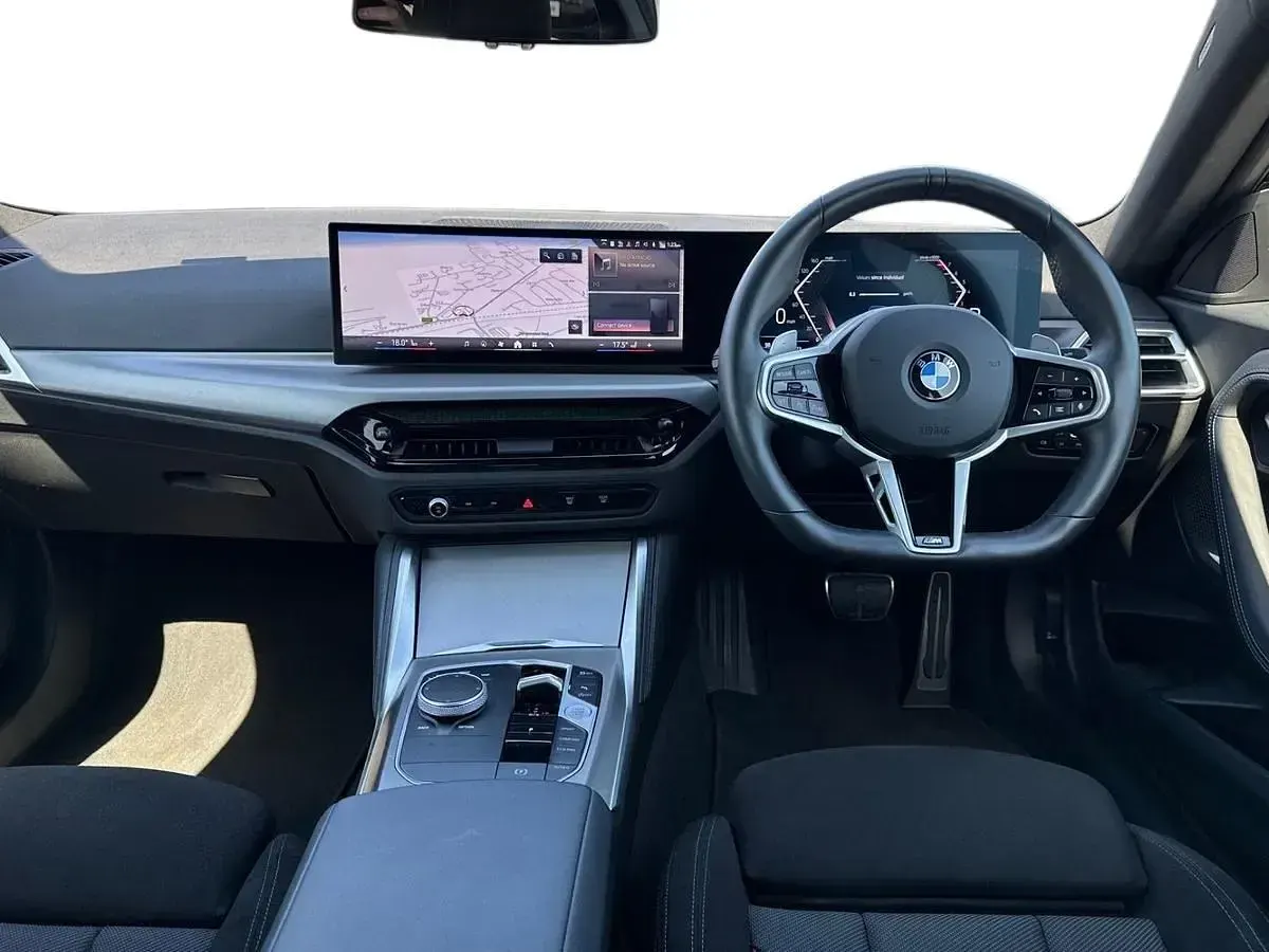 Usado BMW 220 M Sport 181 CV (133 kW) 2025 Púrpura Coupe