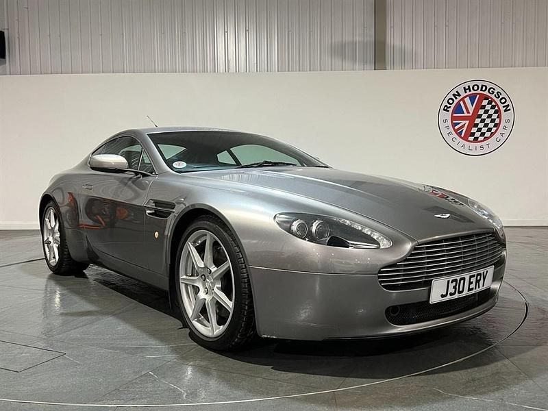 Silver Used 2006 Aston Martin V8 Vantage Coupe | £25,995 (Expensive) - Image 1/4