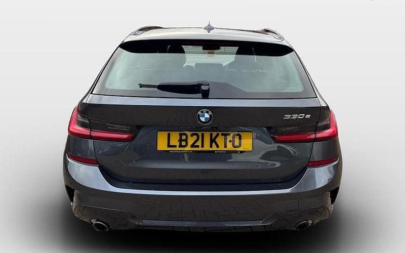Used BMW 330e M Sport 292 HP (214 kW) 2021 Grey Estate