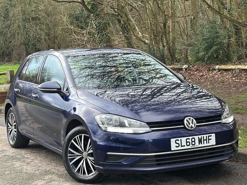 Used VW Golf VII SE 150 HP (110 kW) 2018 Blue Hatchback