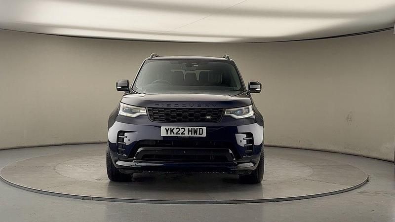 Used Land Rover Discovery 5 HSE Dynamic 300 HP (220 kW) 2022 Portofino blue SUV