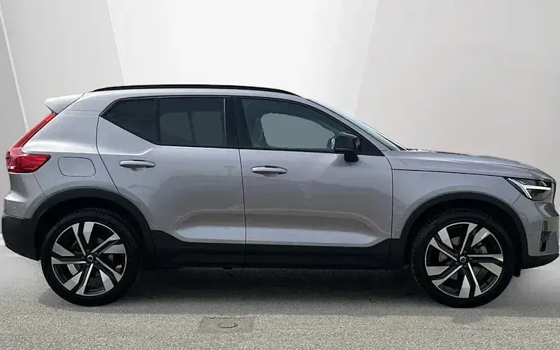 Used Volvo XC40 Ultra 197 HP (144 kW) 2026 SUV