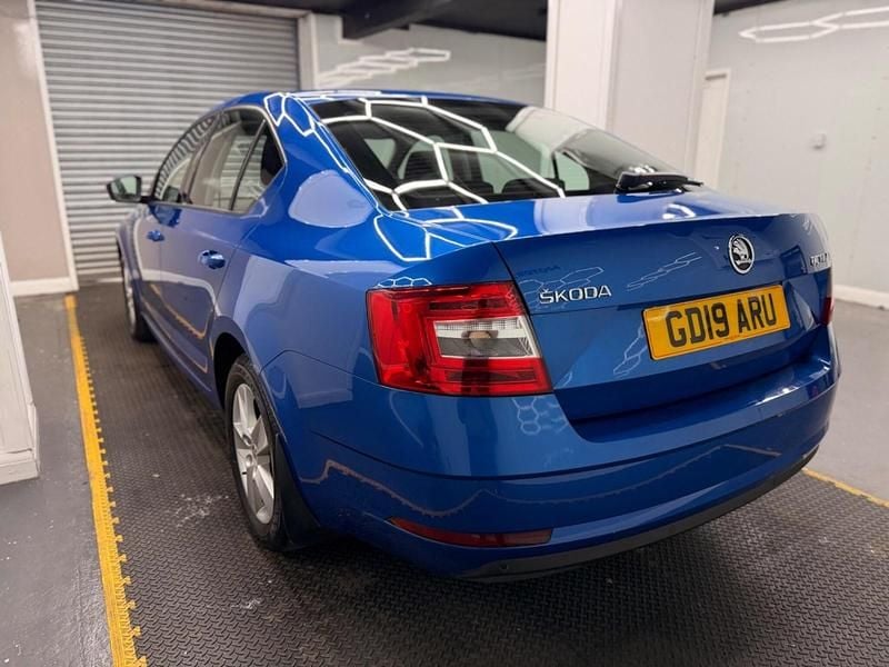 Used Skoda Octavia SE 116 HP (85 kW) 2019 Blue Hatchback