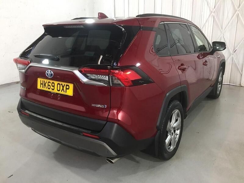 Used Toyota RAV4 Design 219 HP (161 kW) 2020 Red SUV