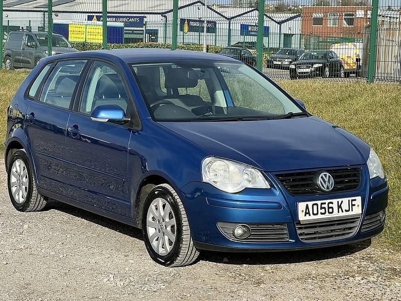 Blue Used 2006 VW Polo SE Hatchback | £1,995 (Fair price) - Image 1/4