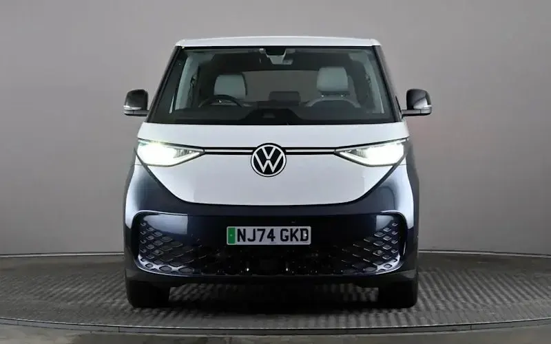 Used VW ID. Buzz Pro 150 kW (204 HP) 2023 MPV