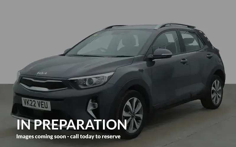 Second-hand Kia Stonic 101 CP (74 kW) 2024 SUV