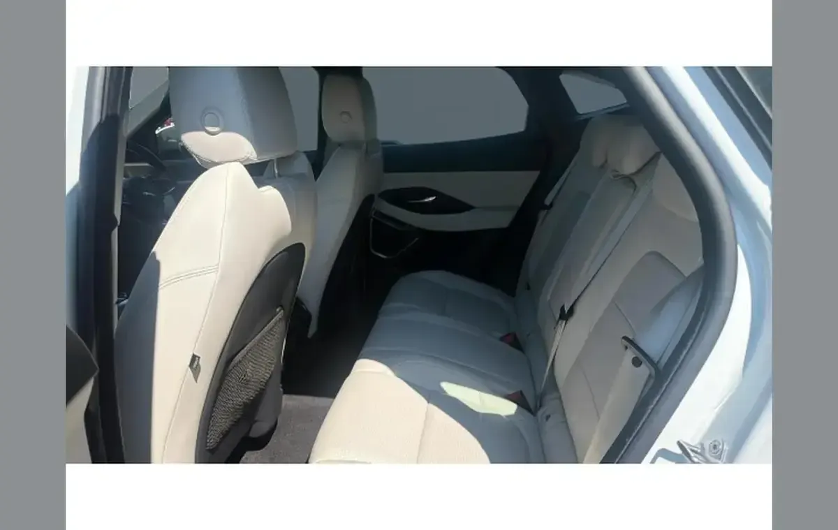 Used Jaguar E-Pace R-Dynamic 180 HP (132 kW) 2019 White SUV