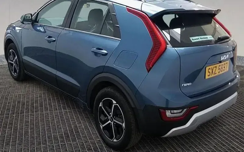 Used Kia Niro 141 HP (103 kW) 2023 Blue SUV