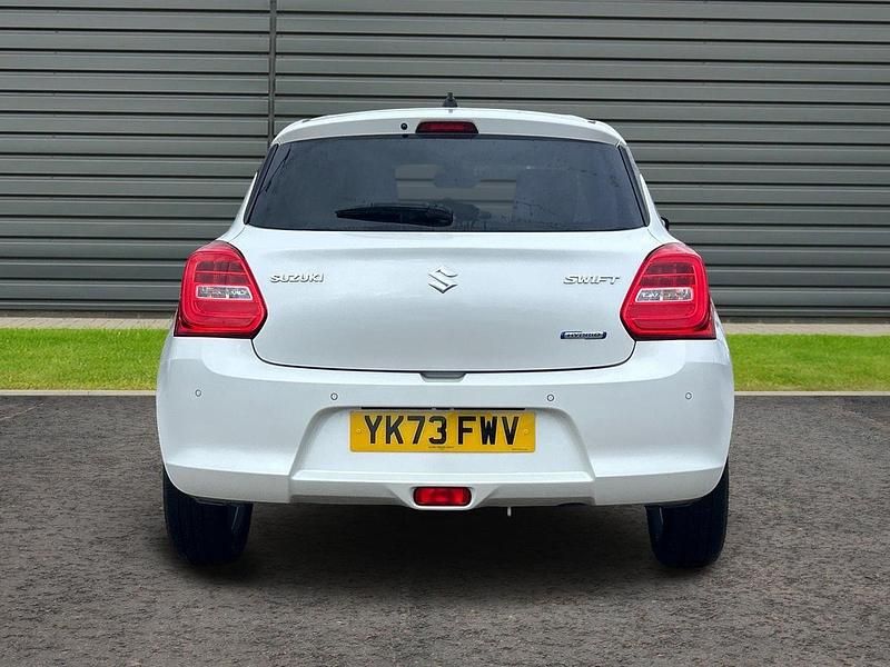 Used Suzuki Swift SZ-T 83 HP (61 kW) 2023 White Hatchback