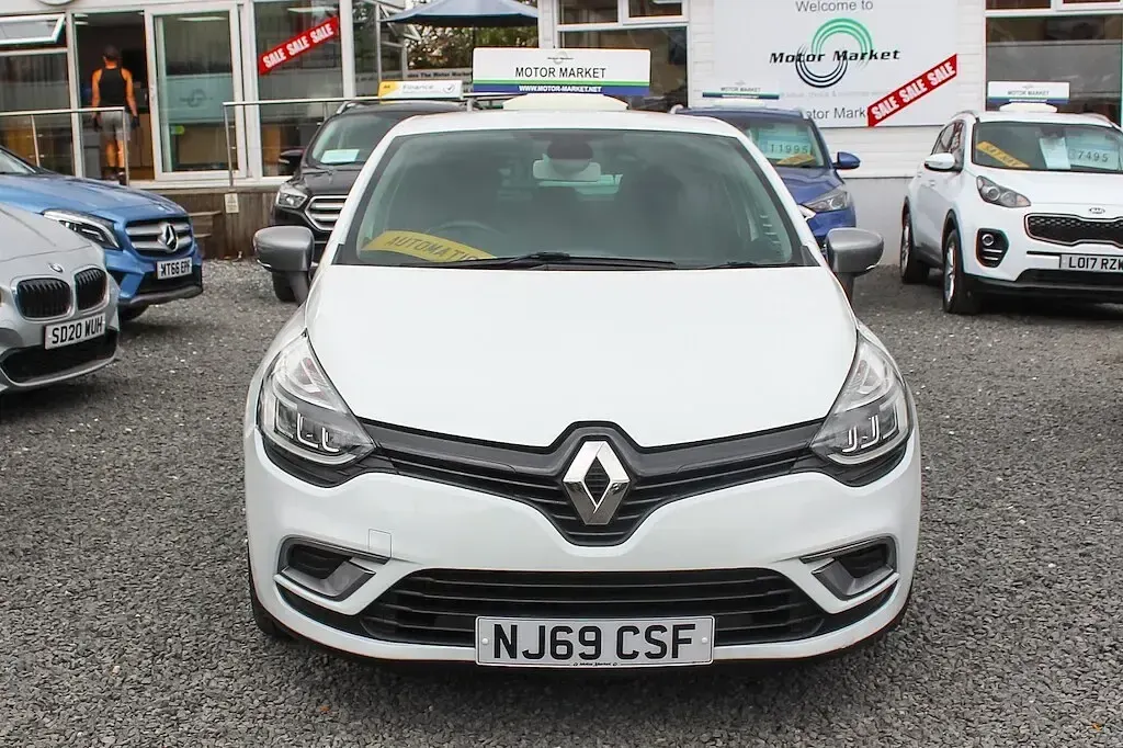 Used Renault Clio GT-Line 90 HP (66 kW) 2019 White Hatchback