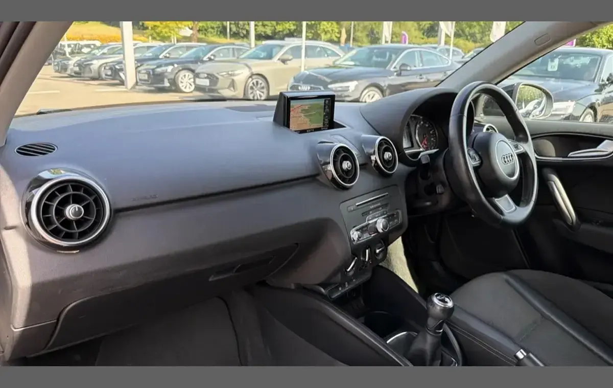 Used Audi A1 Sport 95 HP (69 kW) 2018 Brilliant black Hatchback
