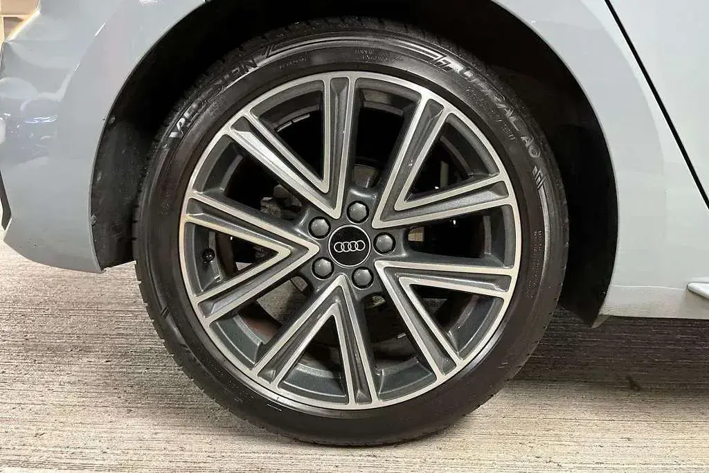 Used Audi A1 S-Line 113 HP (83 kW) 2024 Grey SUV