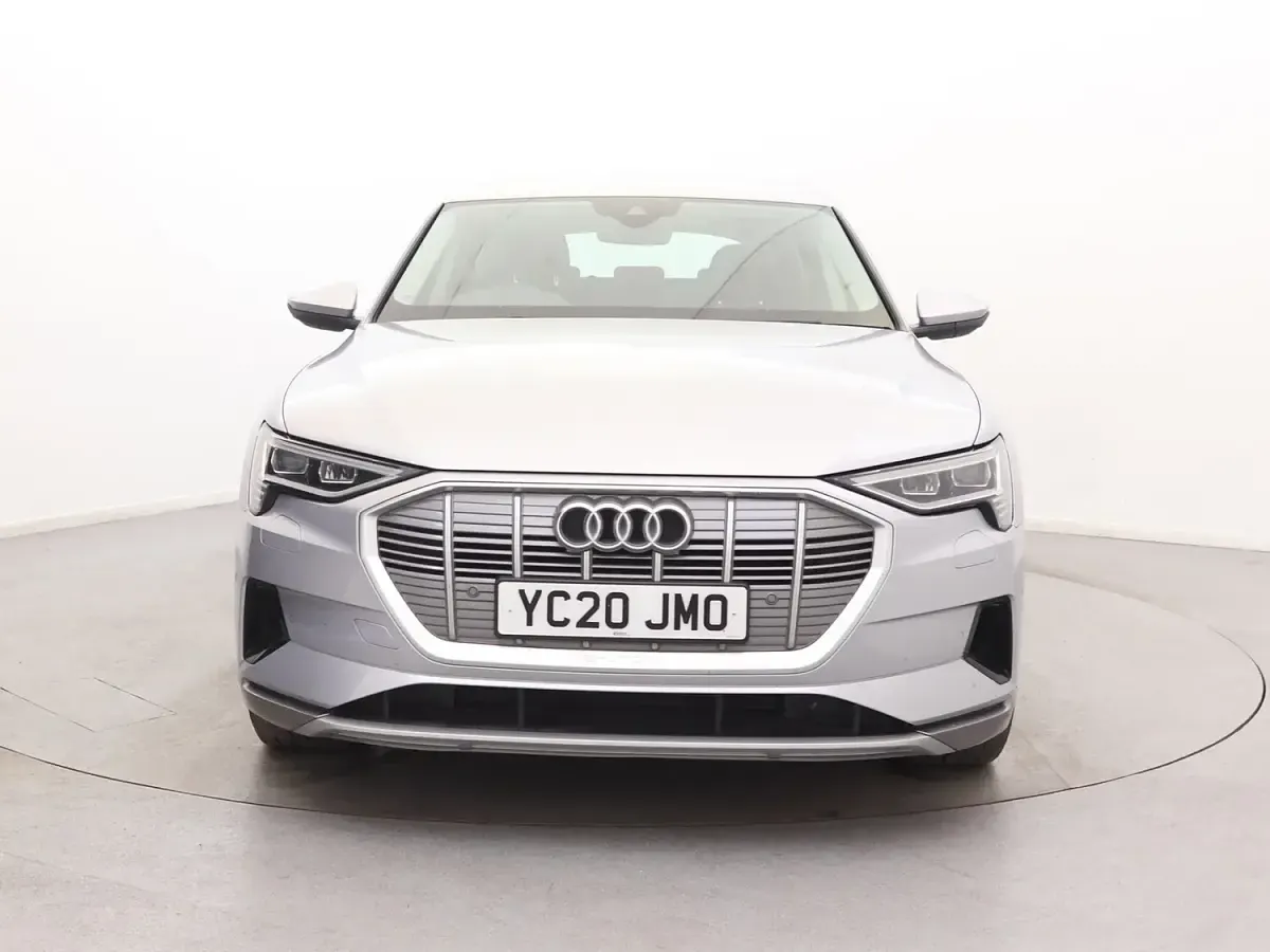 Used Audi e-tron Advanced 230 kW (313 HP) 2020 Silver SUV