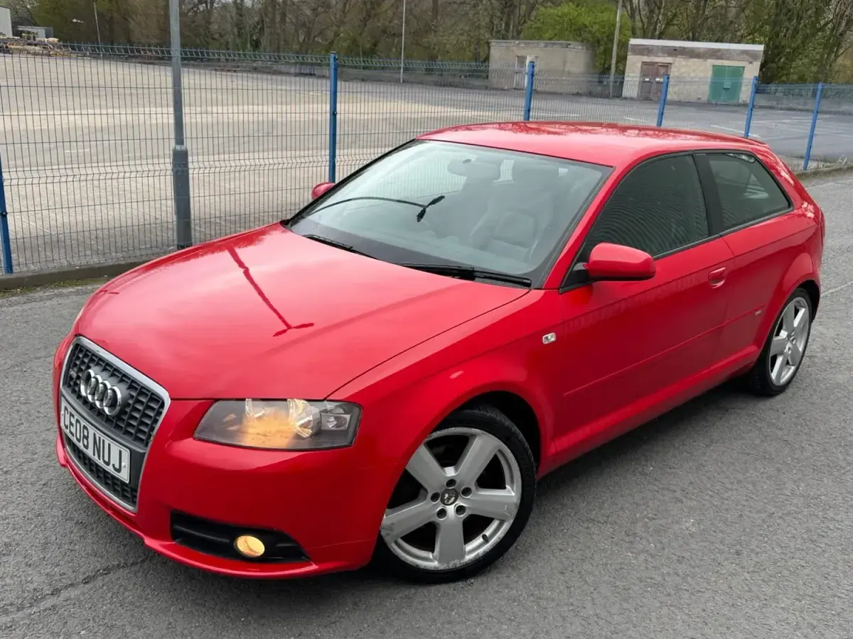 Usado Audi A3 S-Line 170 HP (125 kW) 2008 Vermelho Citadino