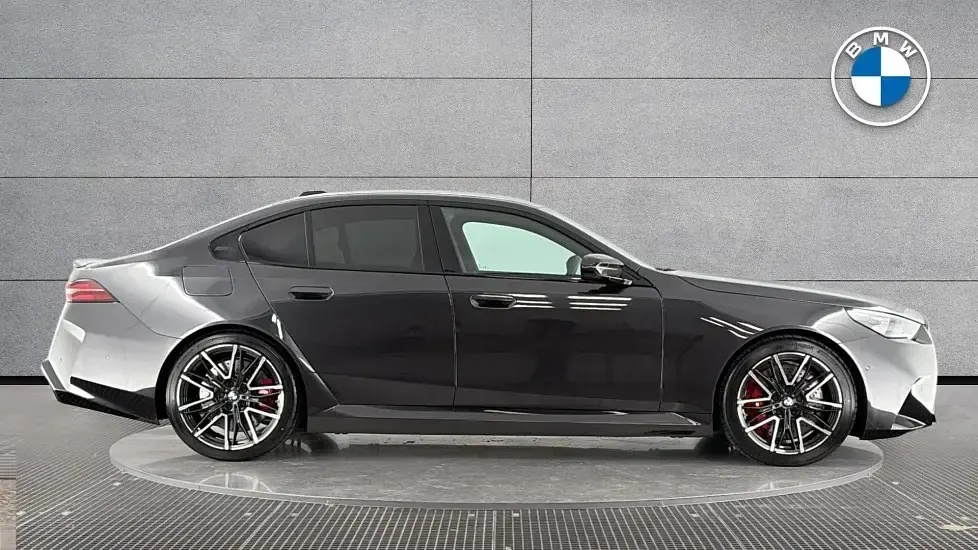 Used BMW M5 Comfort Edition 717 HP (527 kW) 2025 Grey