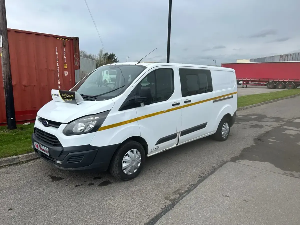 Used Ford Transit Custom 125 HP (91 kW) 2015 White Van