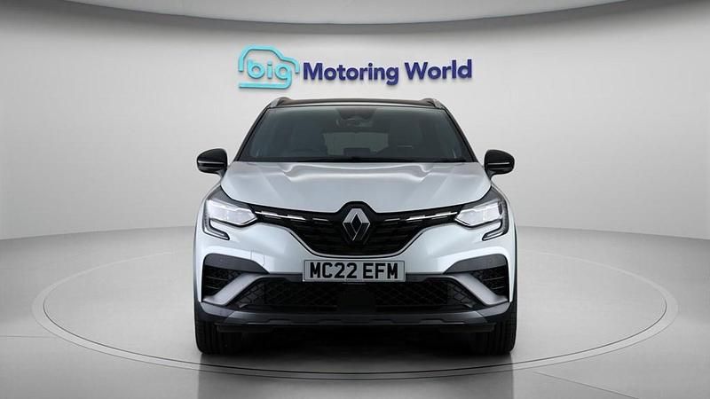 Usado Renault Captur RS Line 145 HP (106 kW) 2022 Branco SUV