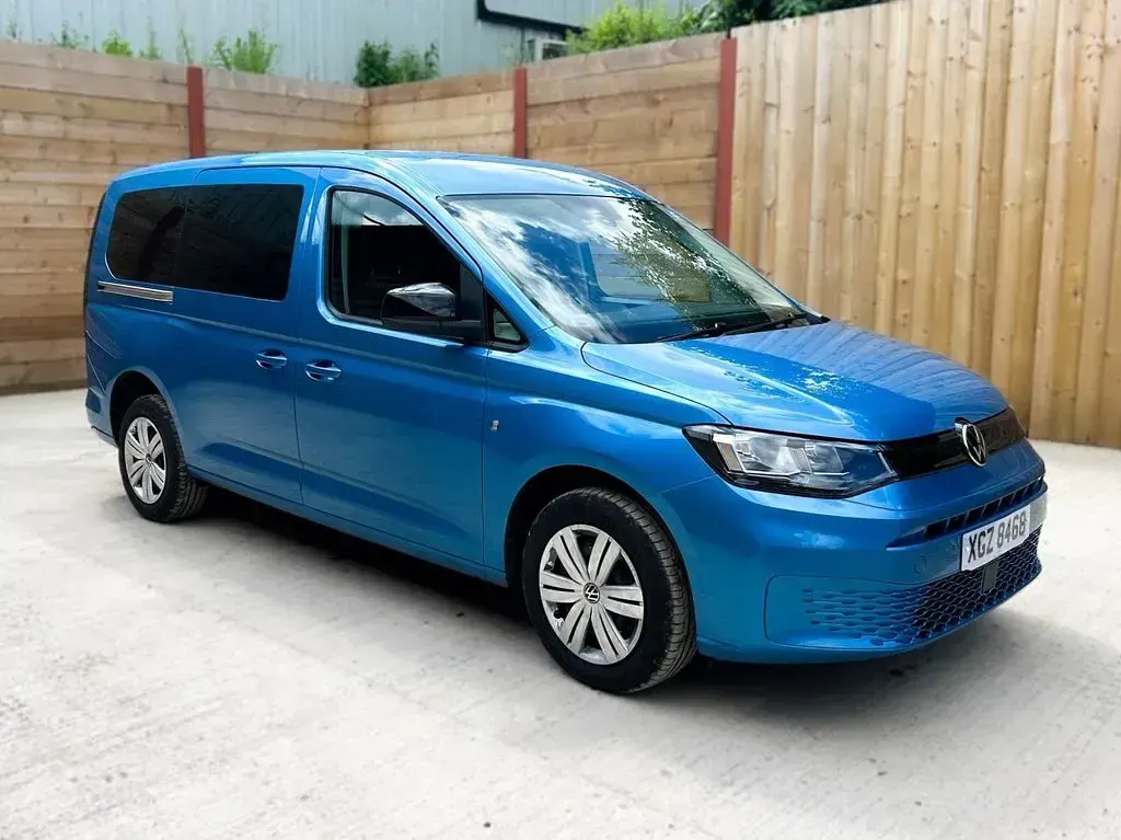 Used VW Caddy 2022 Blue MPV