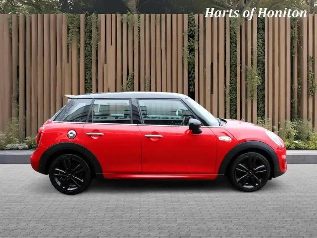 Używany Mini Cooper S Hatch 2019 Czerwony Hatchback