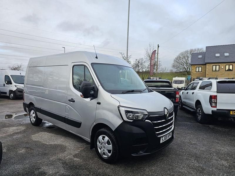 Used Renault Master Business 150 HP (110 kW) 2019 Grey Van