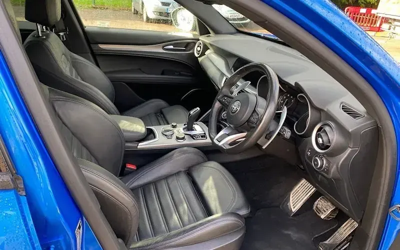 Used Alfa Romeo Stelvio Veloce 280 HP (205 kW) 2021 Blue SUV