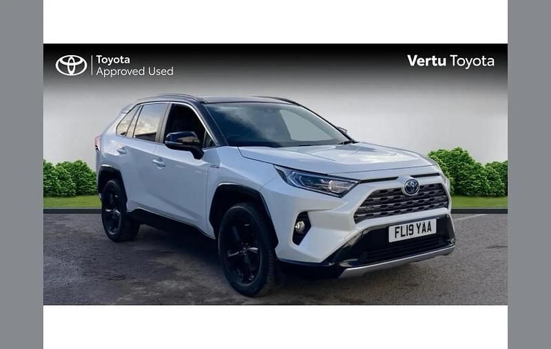 Used Toyota RAV4 Hybrid 218 HP (160 kW) 2019 Other SUV