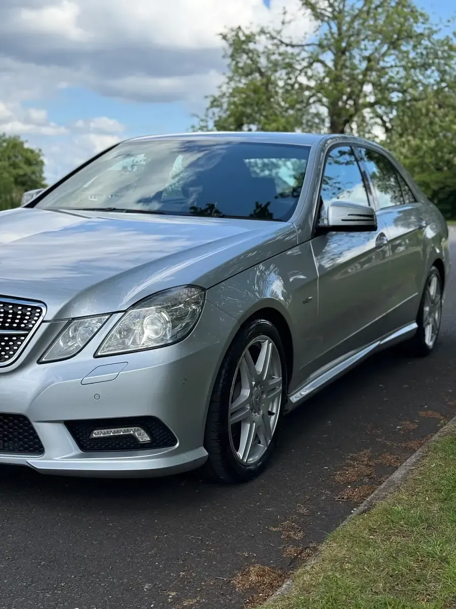 Used Mercedes E350 2010 Silver Sedan