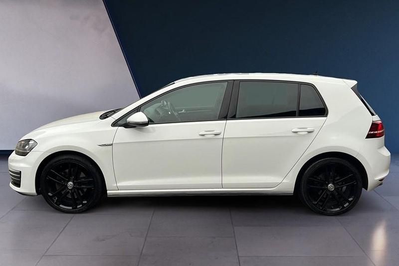 Used VW Golf VII GTD 2016 White Hatchback
