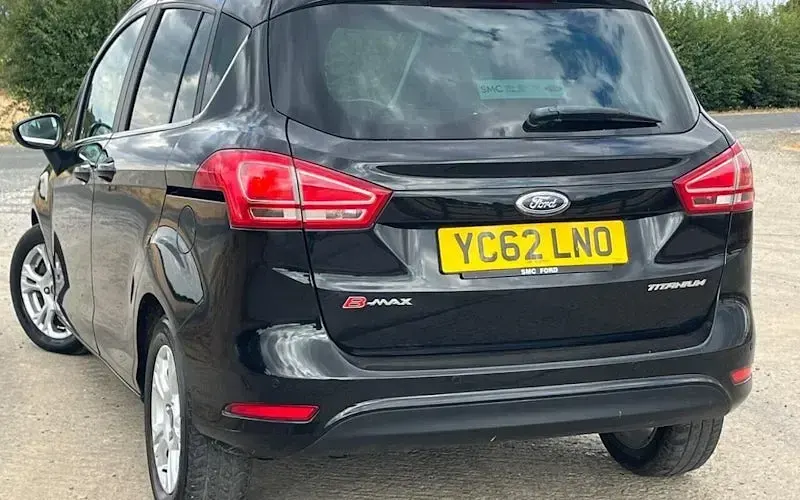 Used Ford B-MAX Zetec 105 HP (77 kW) 2016 MPV