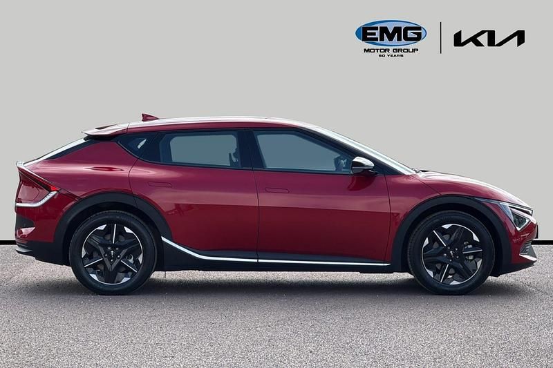 Used Kia EV6 Air 125 kW (170 HP) 2024 Runway red SUV