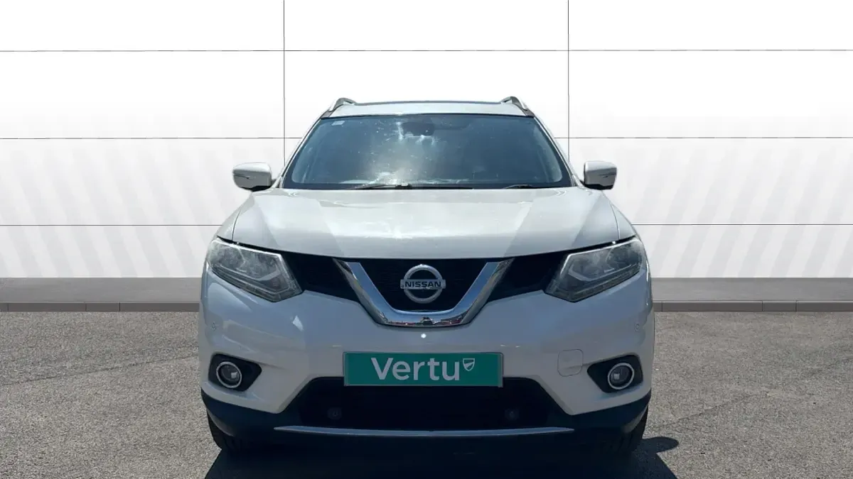 Used Nissan X-Trail Tekna 131 HP (96 kW) 2016 White SUV