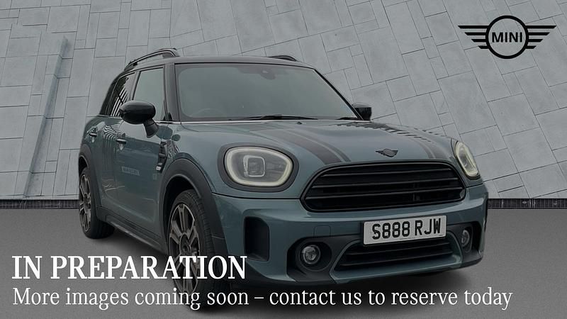 Green Used 2023 Mini Cooper Countryman Exclusive SUV | £25,169 (A bit pricey) - Image 1/4