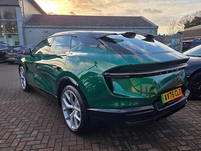 Used Lotus Eletre 450 kW (612 HP) 2025 Green SUV