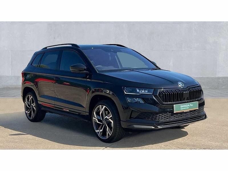 Black magic pearl effect Used 2025 Skoda Karoq SportLine SUV | £28,750 (Fair price) - Image 1/4