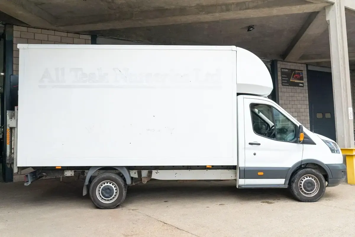 Used Ford Transit 130 HP (95 kW) 2019 White Van