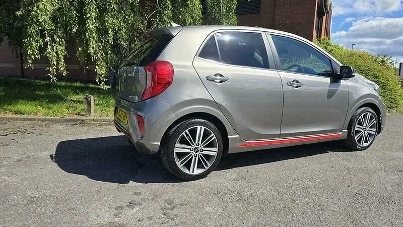 Used Kia Picanto GT-Line S 83 HP (61 kW) 2017 Silver Hatchback