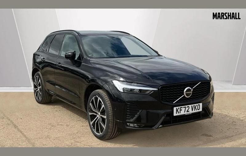 Usado Volvo XC60 Plus 250 HP (183 kW) 2023 Preto SUV