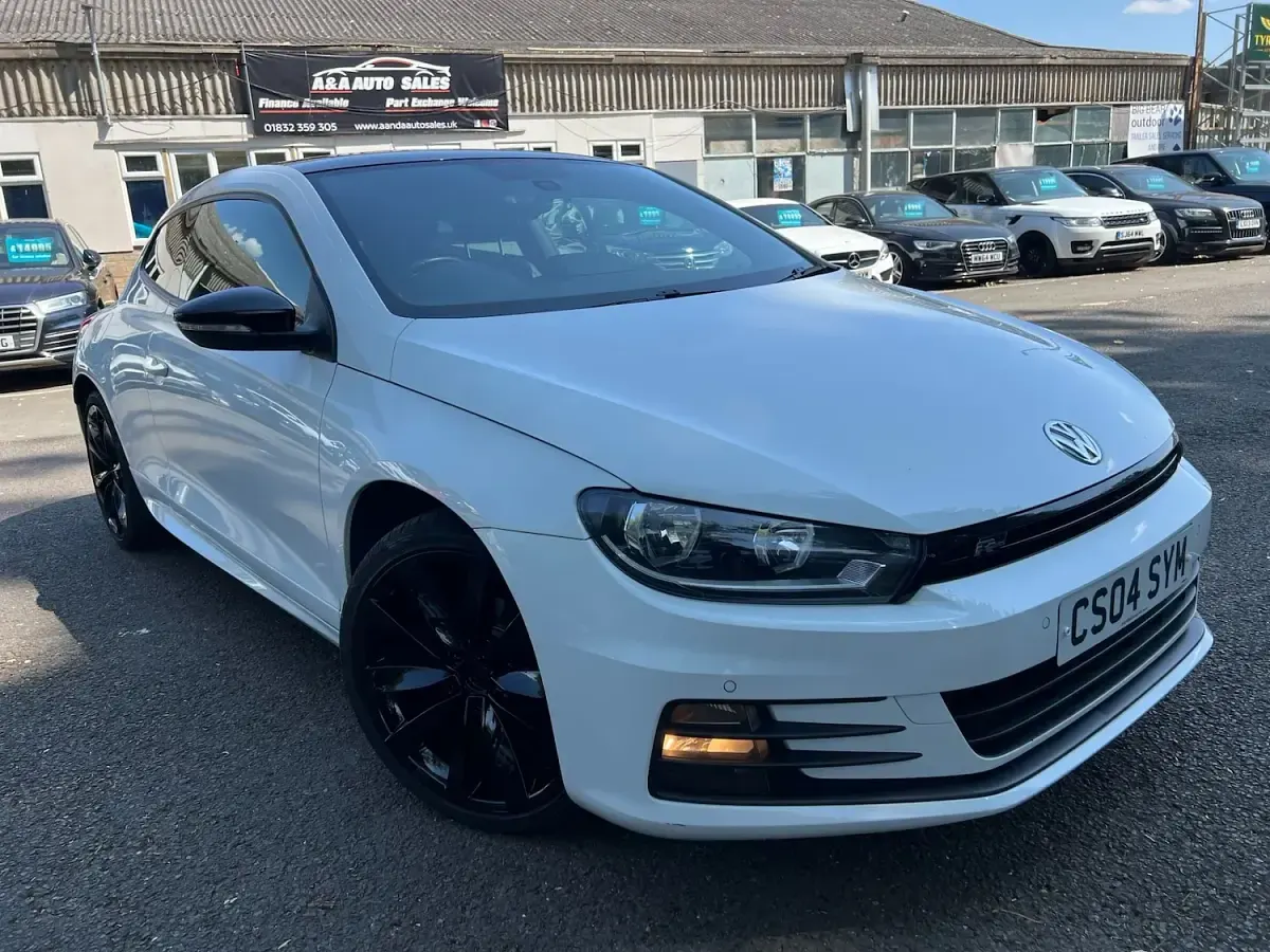 Used VW Scirocco Black Edition 147 HP (108 kW) 2016 White Coupe