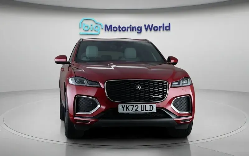 Used Jaguar F-Pace R-Dynamic 163 HP (119 kW) 2022 Red SUV