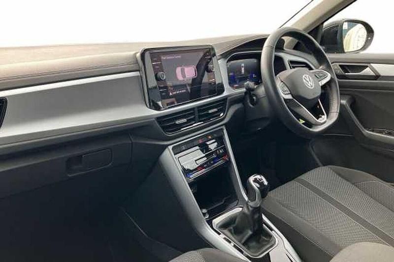 Used VW T-Roc 110 HP (80 kW) 2023 SUV