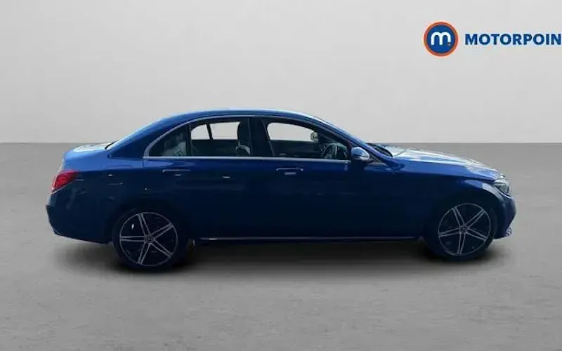 Used Mercedes C200 Premium 184 HP (135 kW) 2019 Blue Sedan