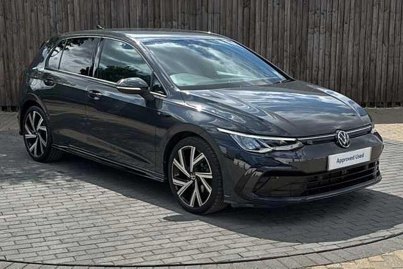 Used 2023 VW Golf VIII | £21,699 (Fair price) - Image 1/4
