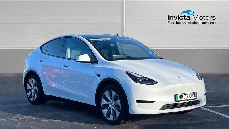White Used 2022 Tesla Model Y RWD SUV | £24,000 (Fair price) - Image 1/4