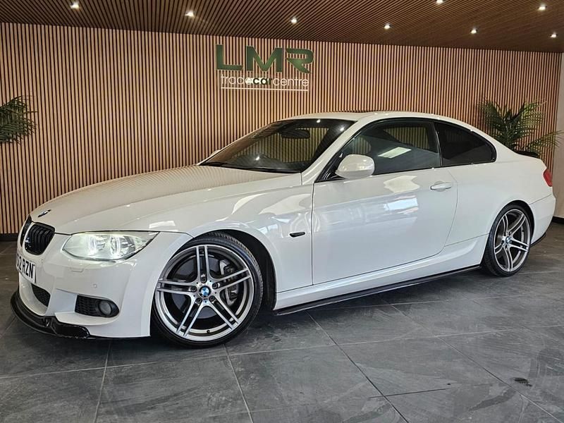 White Used 2012 BMW 335 M Sport Coupe | £10,480 (Good price) - Image 1/3