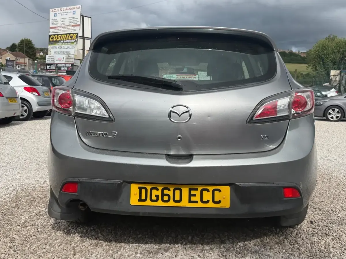 Used Mazda 3 2010 Silver Hatchback