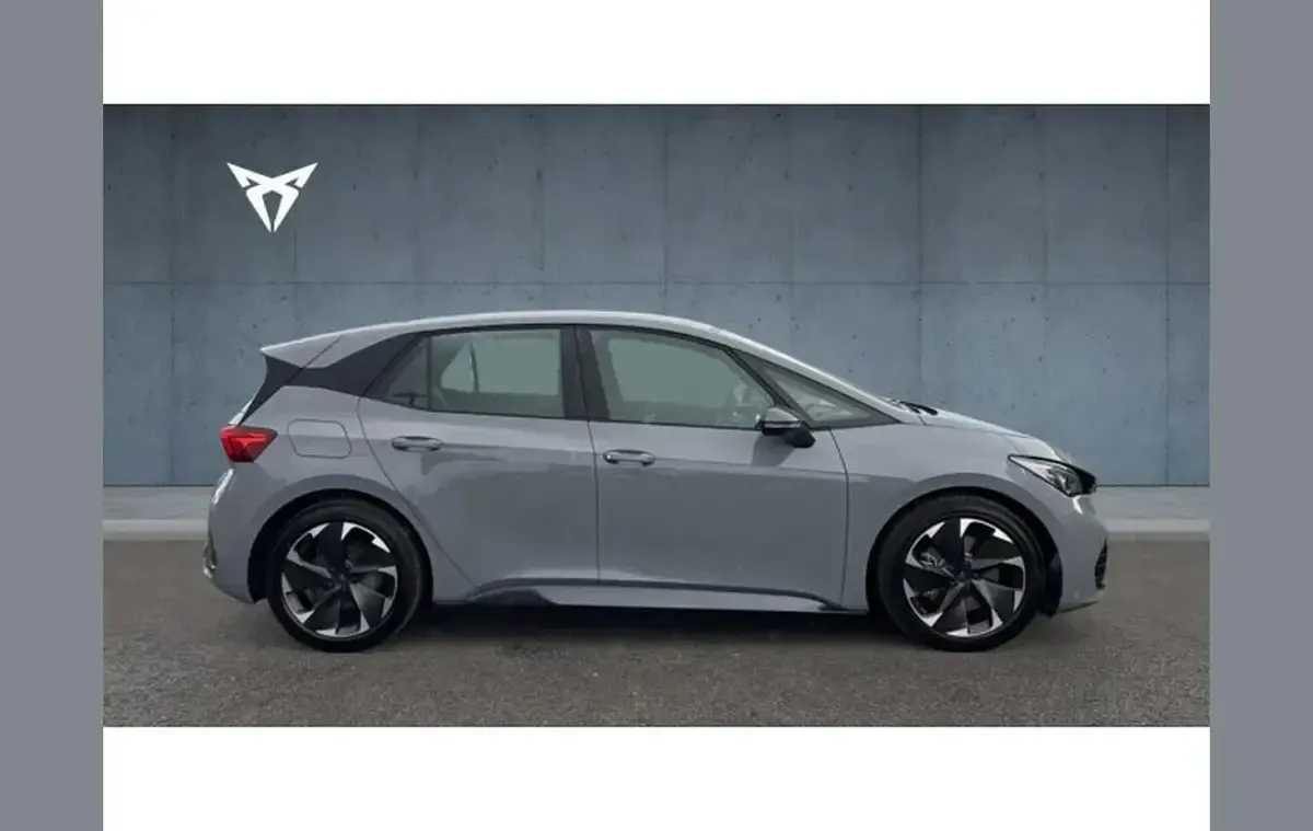 Used Cupra Born e-Boost 169 kW (231 HP) 2024 Grey Hatchback