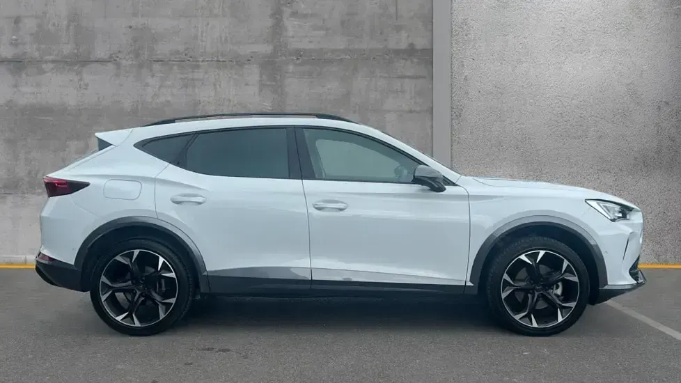 Used Cupra Formentor 150 HP (110 kW) 2024 White SUV