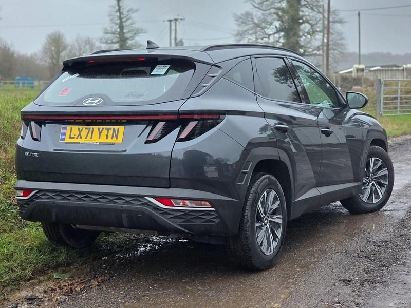 Used Hyundai Tucson SE 150 HP (110 kW) 2021 Grey SUV